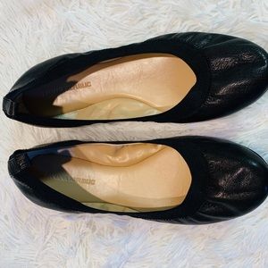 Banana Republic Ballet flats